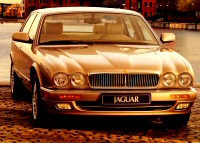 jaguar xj6